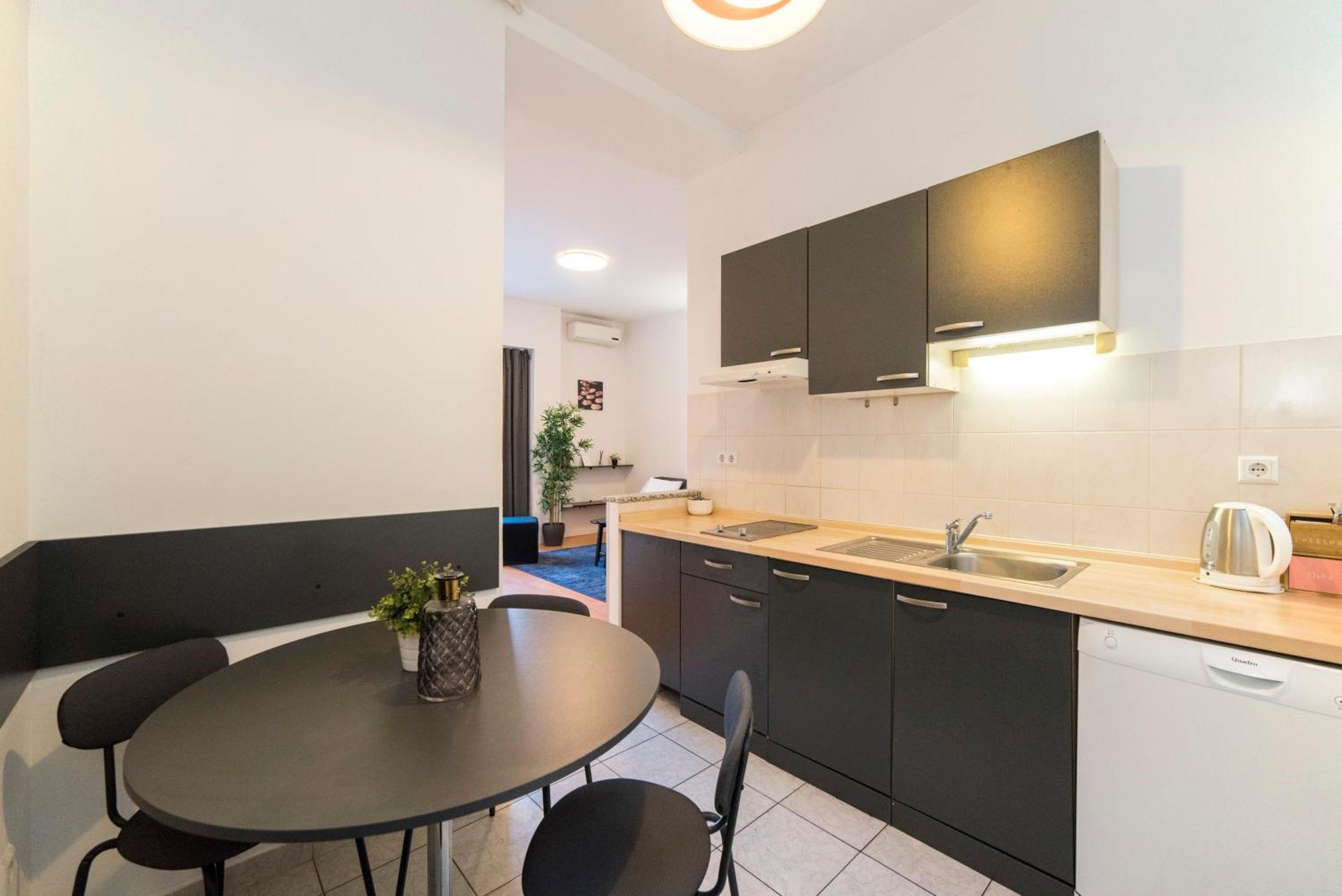 Barbara Apartment ซาเกร็บ ภายนอก รูปภาพ