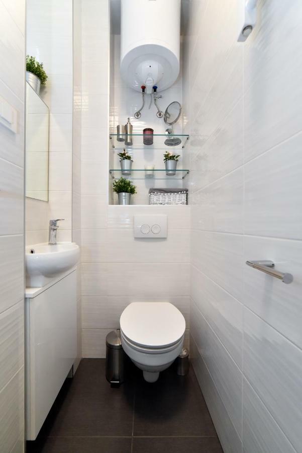Barbara Apartment ซาเกร็บ ภายนอก รูปภาพ